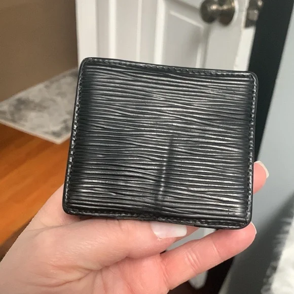 ❌SOLD 1997 authentic Louis Vuitton small coin / earbud case - Picture 8 of 17